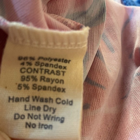 Simply Southern Tassel Hem S/S Pink Aqua Sea Shell AOP Scoop Neck Size LARGE - Picture 7 of 8